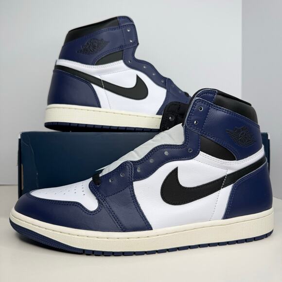 Air Jordan 1 Retro High OG Midnight Navy Size 13 Men